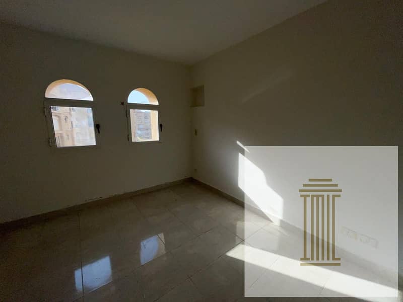 5 WhatsApp Image 2025-11-16 at 6.32. 38 PM (1). jpeg