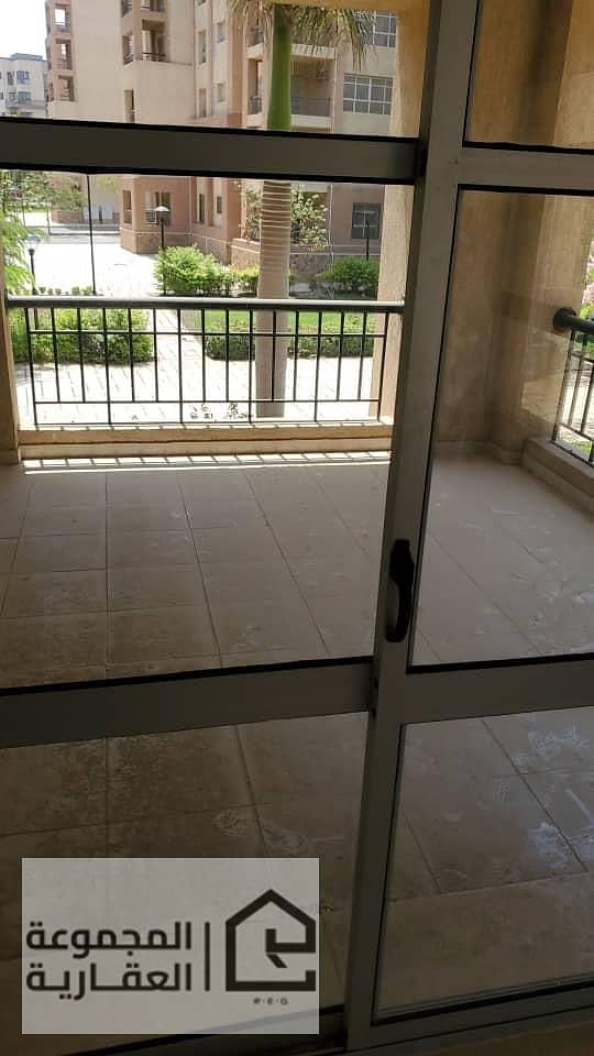 2 0e90f43d-971c-49d0-bc01-f8f3705a69df. jpg