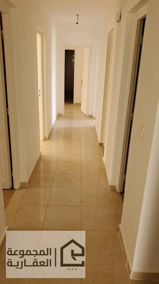 4 767432a6-e9d8-4763-9615-b236dd1655de. jpg