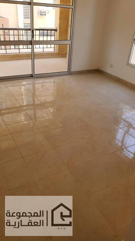 8 8a8f3c16-bb06-4e0d-9399-70197829fd48. jpg