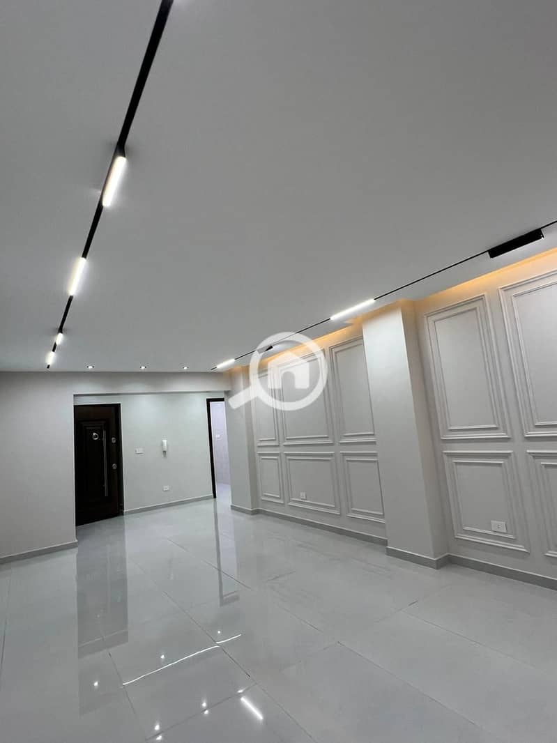 6 WhatsApp Image 2025-10-18 at 9.21. 13 PM (2). jpeg