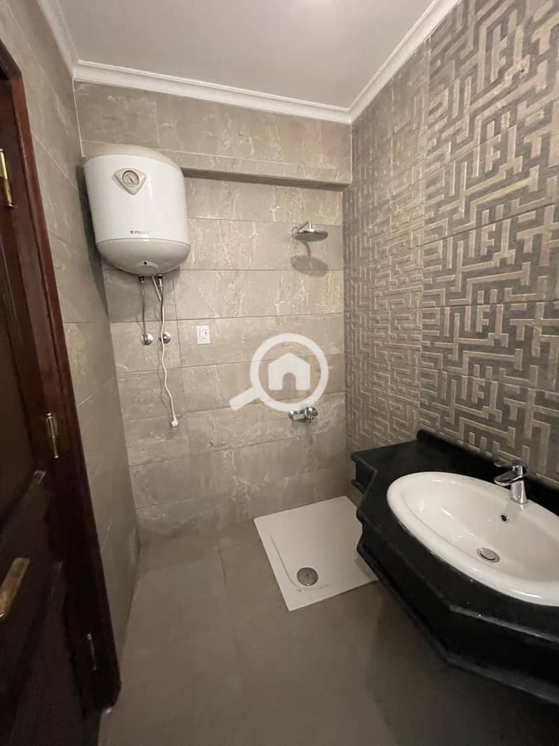 5 WhatsApp Image 2025-11-27 at 4.57. 15 PM (2). jpeg