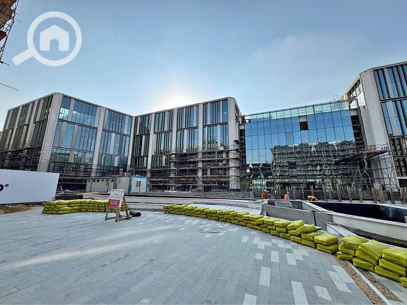 4 WhatsApp Image 2025-09-10 at 12.18. 59_45ceb822. jpg