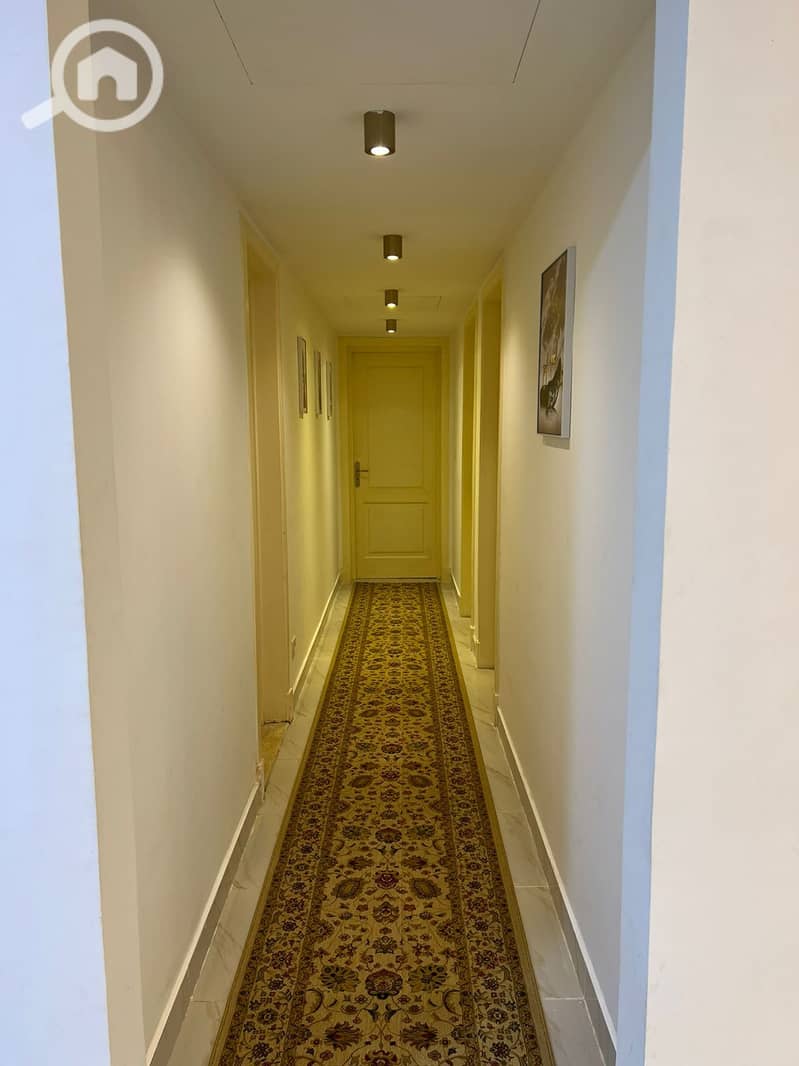 5 c31c9901-4e38-4479-897f-b59ab120ca55. jpeg