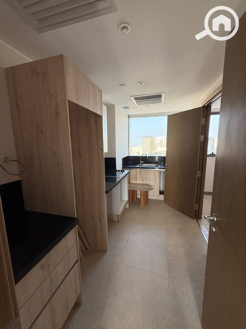 21 WhatsApp Image 2025-09-09 at 11.18. 22_f49793bd. jpg