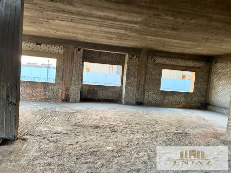 4 WhatsApp Image 2023-12-01 at 12.05. 20_820524ec. jpg