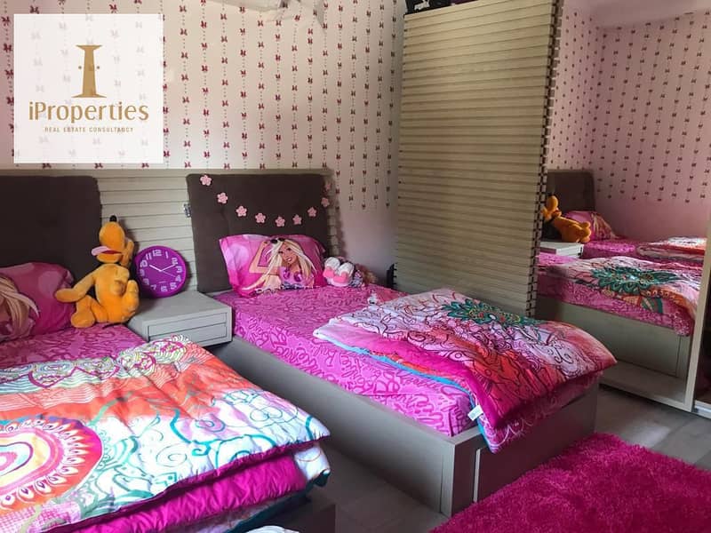 4 26269b79-108c-4b69-a30b-2da25d3e340c. jpg