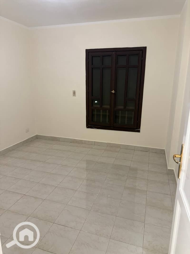 3 41fb32fe-d4d0-4246-bdf6-660063e8116f. jpeg