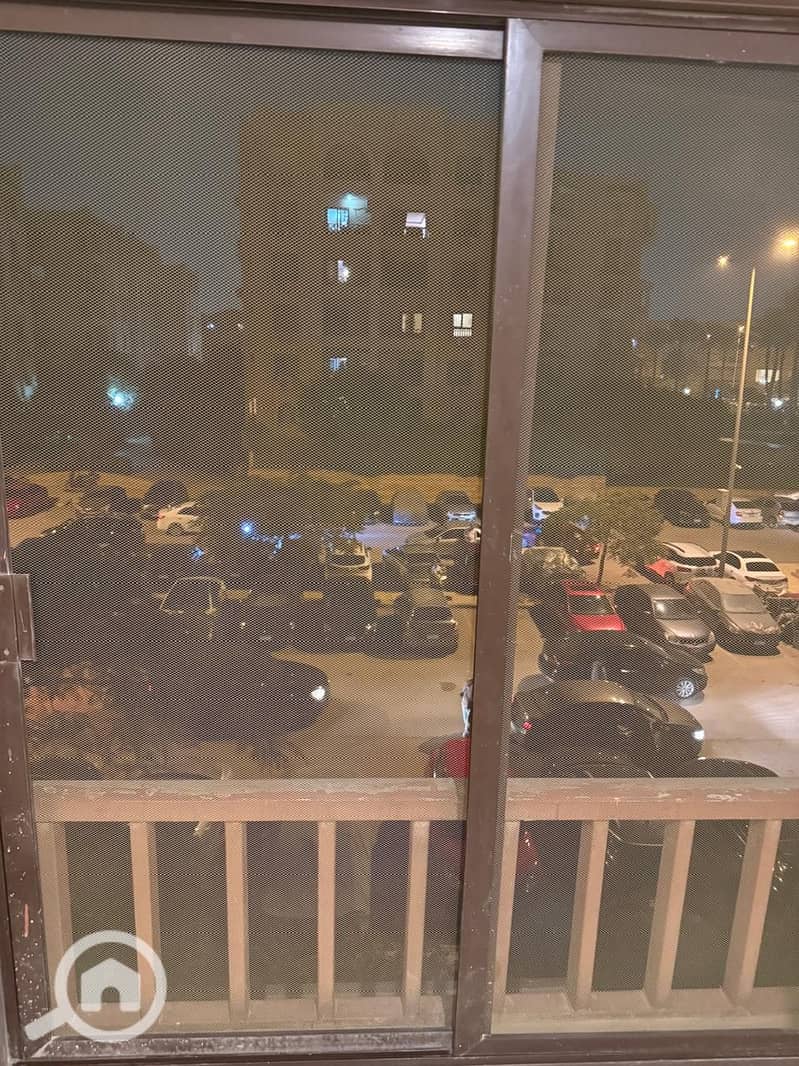 8 aefdcffe-9b43-44fa-9be0-fe8676799040. jpeg