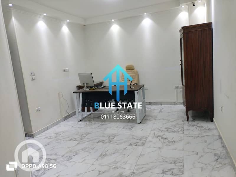 3 01118063666 (34). png