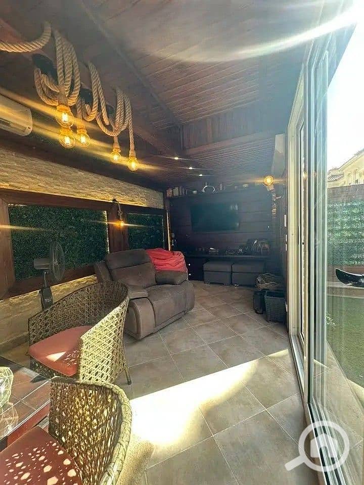 5 34124296-800x600. jpg