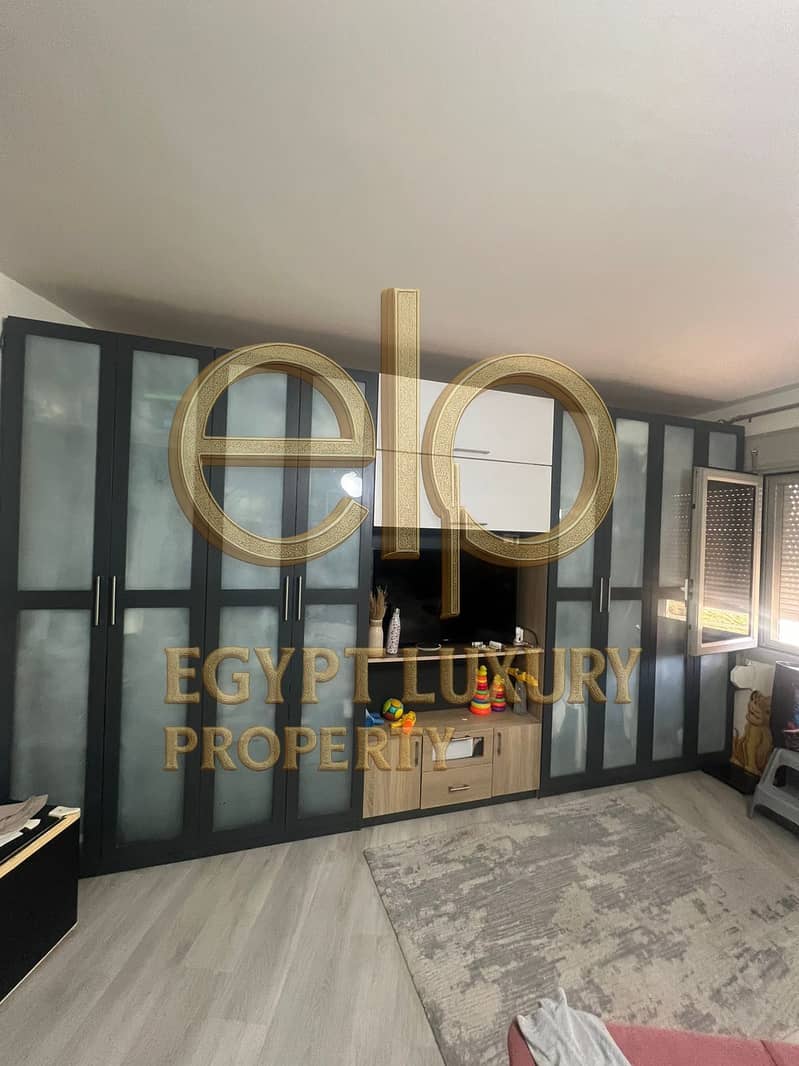 10 PHOTO-2025-11-25-14-42-46 (13). jpg