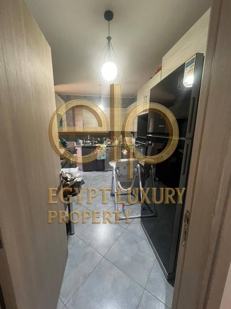 11 PHOTO-2025-11-25-14-42-46 (8). jpg