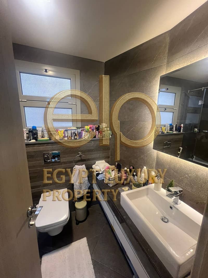 15 PHOTO-2025-11-25-14-42-46 (14). jpg