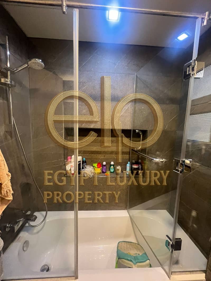 16 PHOTO-2025-11-25-14-42-46 (15). jpg