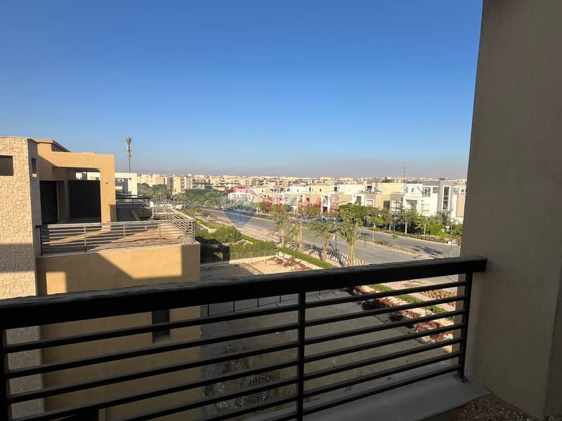 5 WhatsApp Image 2025-11-24 at 7.37. 14 PM (2). jpeg