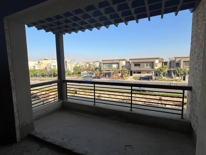 8 WhatsApp Image 2025-11-24 at 7.37. 16 PM. jpeg