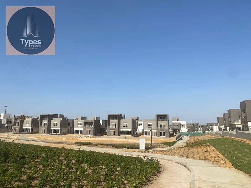 8 6cda4591-f180-458a-82d2-900513acfebb. jpg