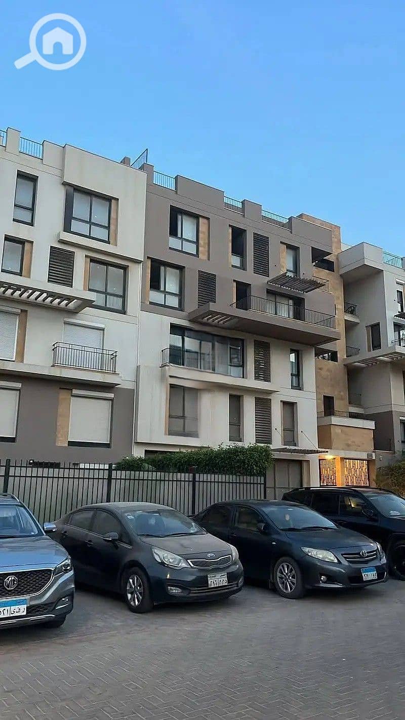 2 32539440-800x600. jpg