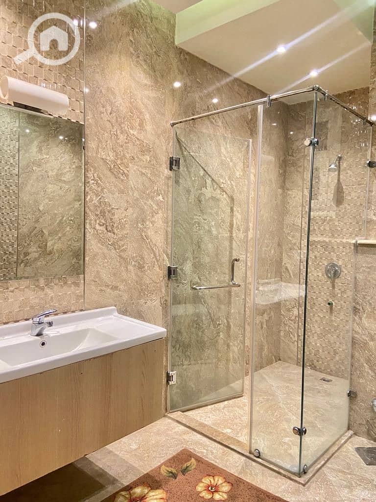 14 WhatsApp Image 2025-11-27 at 14.25. 58_d56e564d. jpg