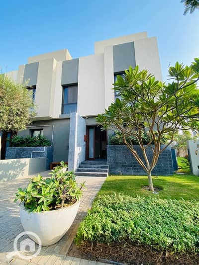 فیلا 4 غرف نوم للبيع في مدينة الشروق، القاهرة - 7011838a-8b1b-4a89-8def-6b25e4d803a0. jpeg