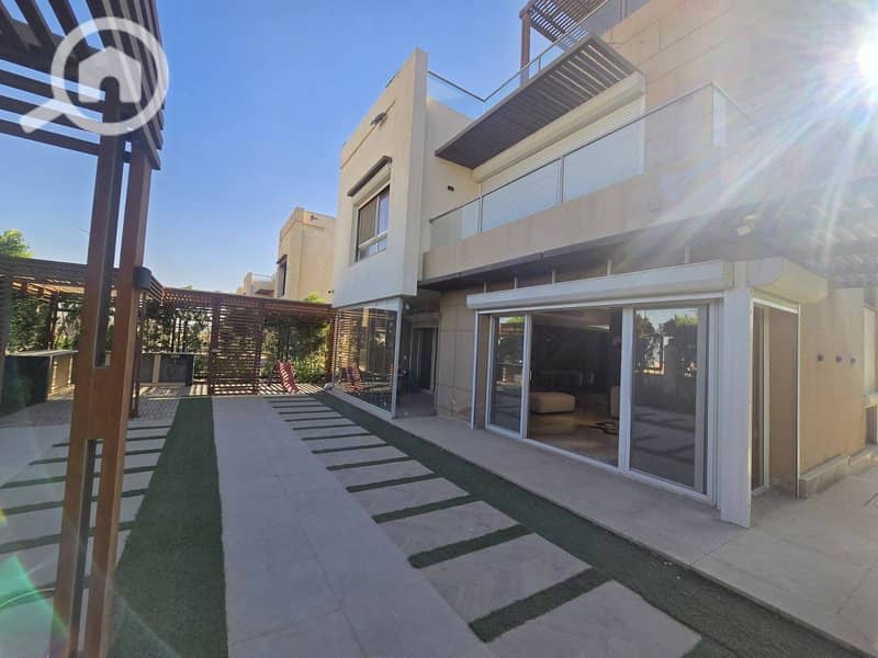 8 84beff9a-f3cf-450b-8c45-23ffa6e17033. jpeg