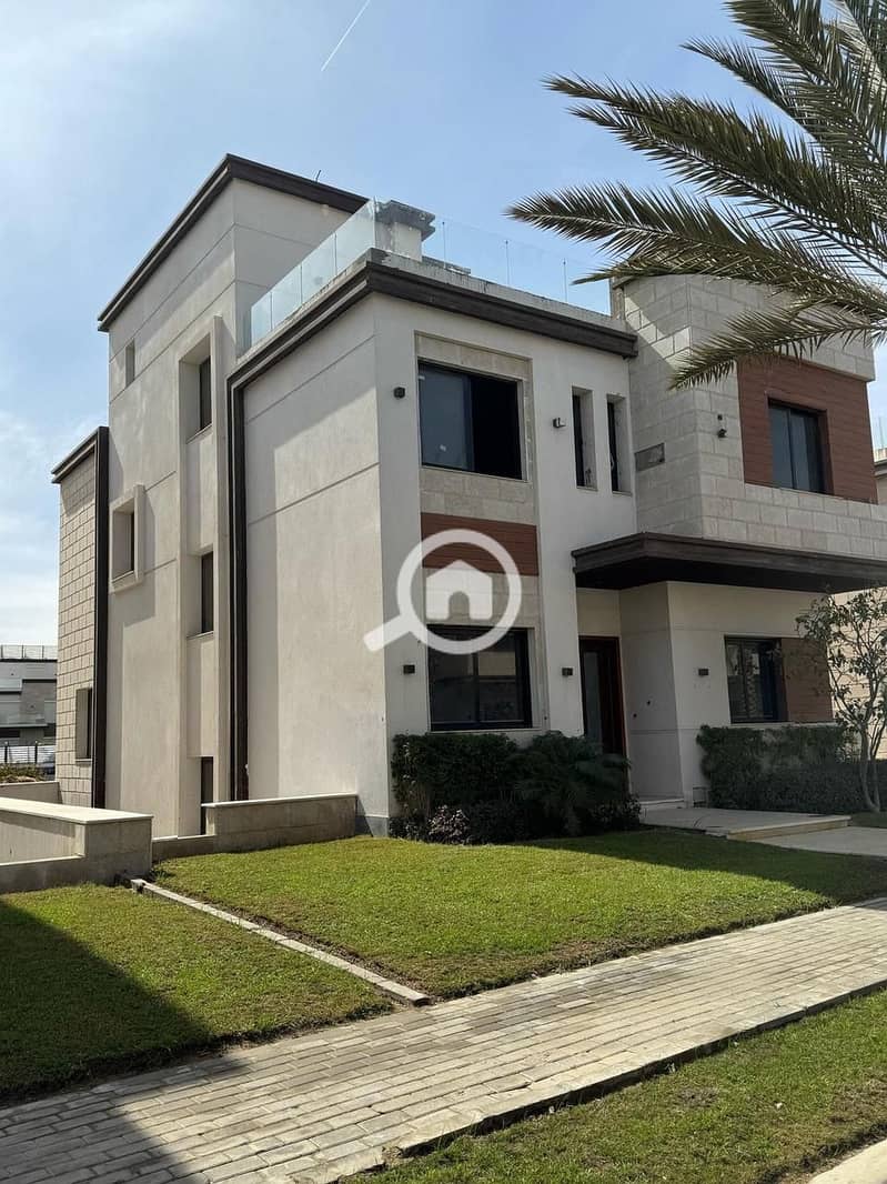 2 d8199e9b-e93b-4255-8dec-1791c06c5a93. jpeg