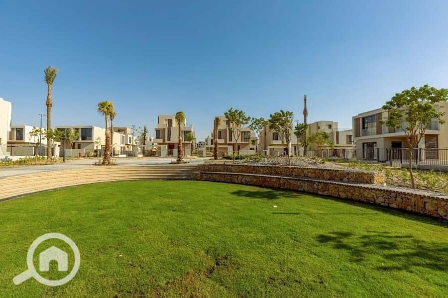 4 f162b84b-d316-4e09-9a6a-5e34bf8604bf. jpeg