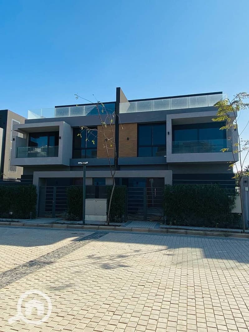 7 79af1c2d-a712-45f2-a9f9-95529b1c65dc. jpeg