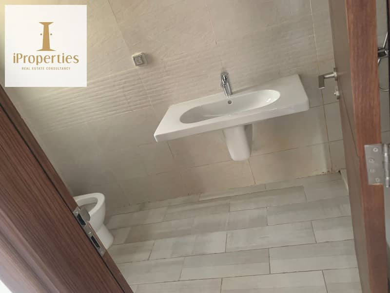 5 5ee87001-c075-4bcb-b9a3-ba85e70735b8. jpg