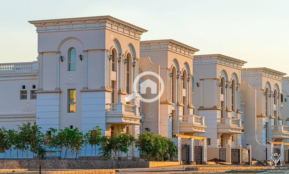 12 d9a16d88-ea3d-4514-8e89-3a5e606dbd98. jpg