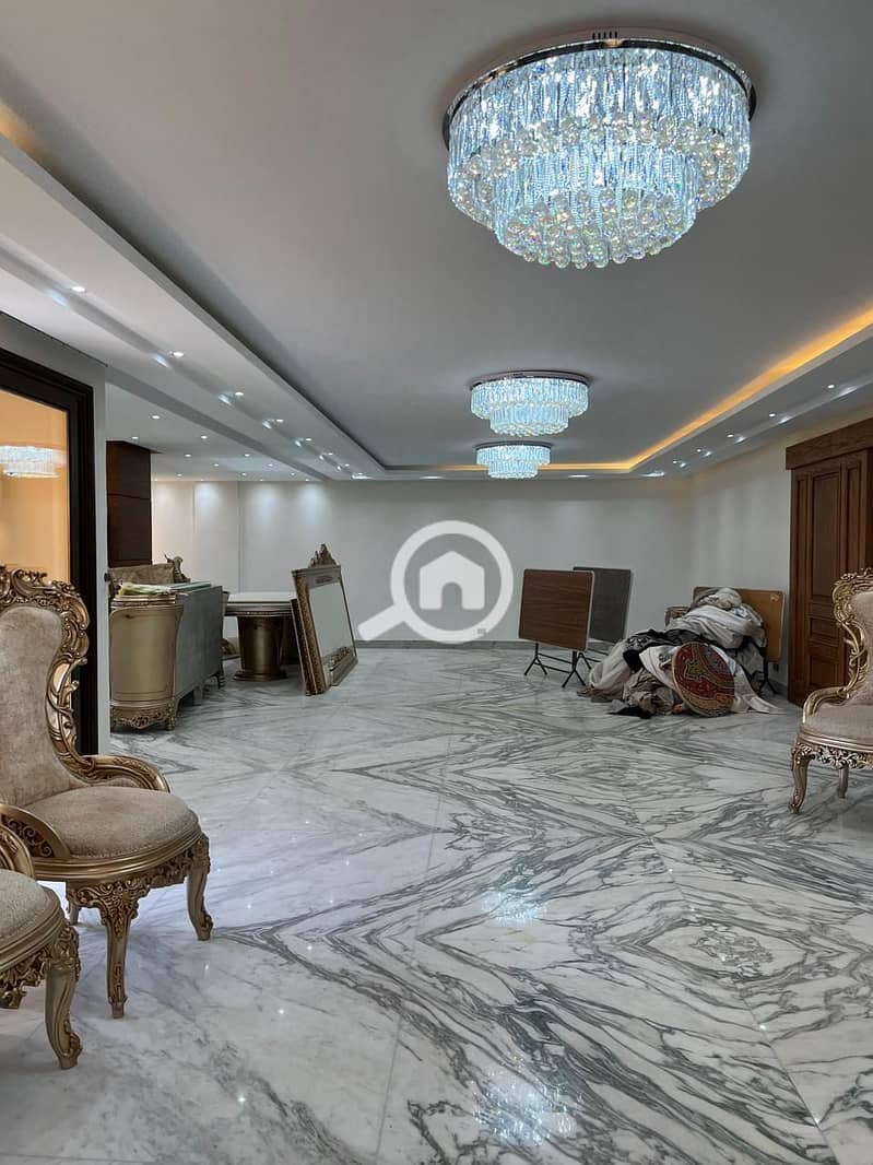 2 7da08327-3834-44f0-8d99-9fd336ee5179. jpeg