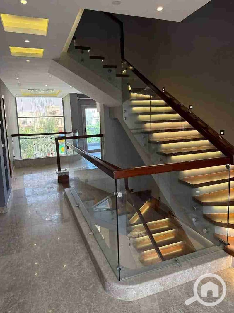 5 FB_IMG_1764259147389. jpg