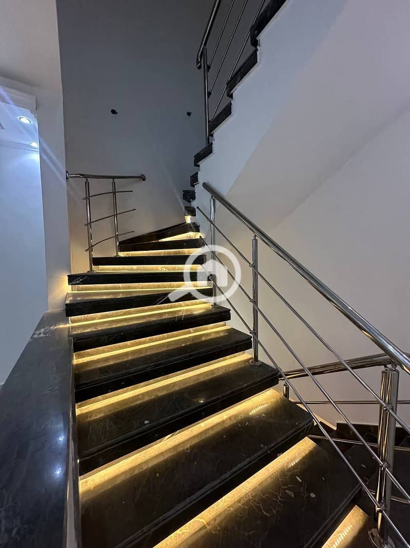 3 WhatsApp Image 2025-11-25 at 11.51. 50 PM (2). jpeg