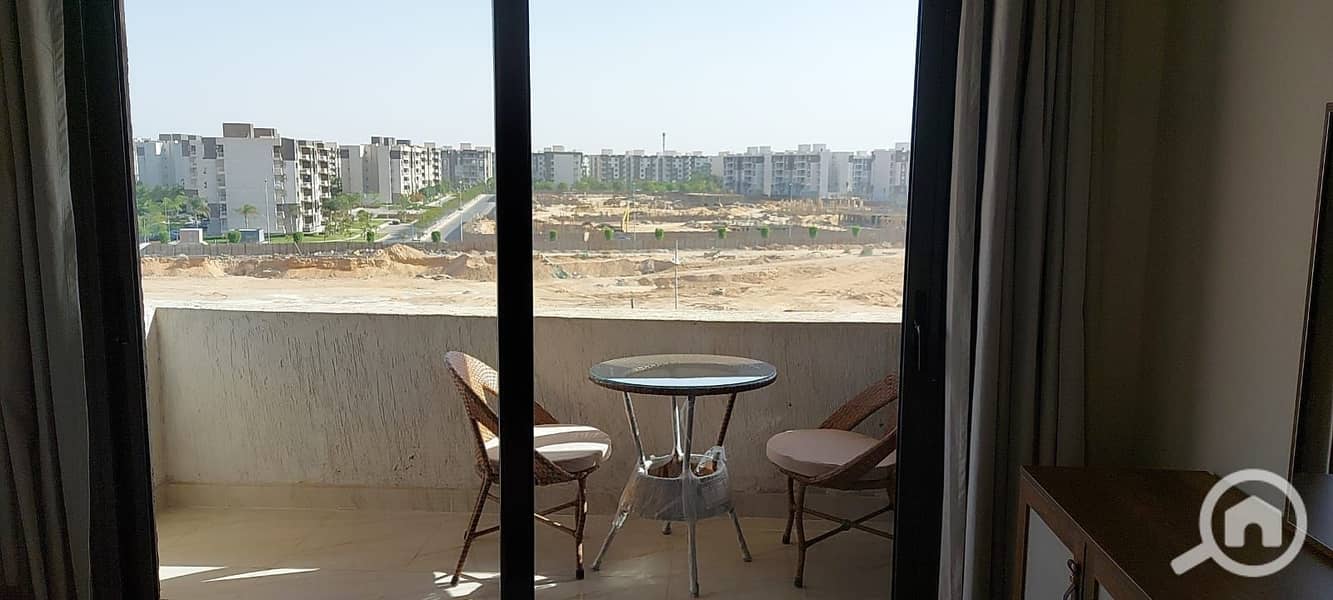 12 59ffff20-7819-4636-9197-ae2f6a6dd643. jpg