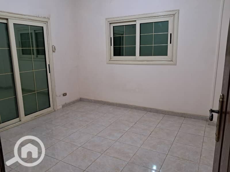 6 WhatsApp Image 2025-11-27 at 17.01. 59_1952924a. jpg