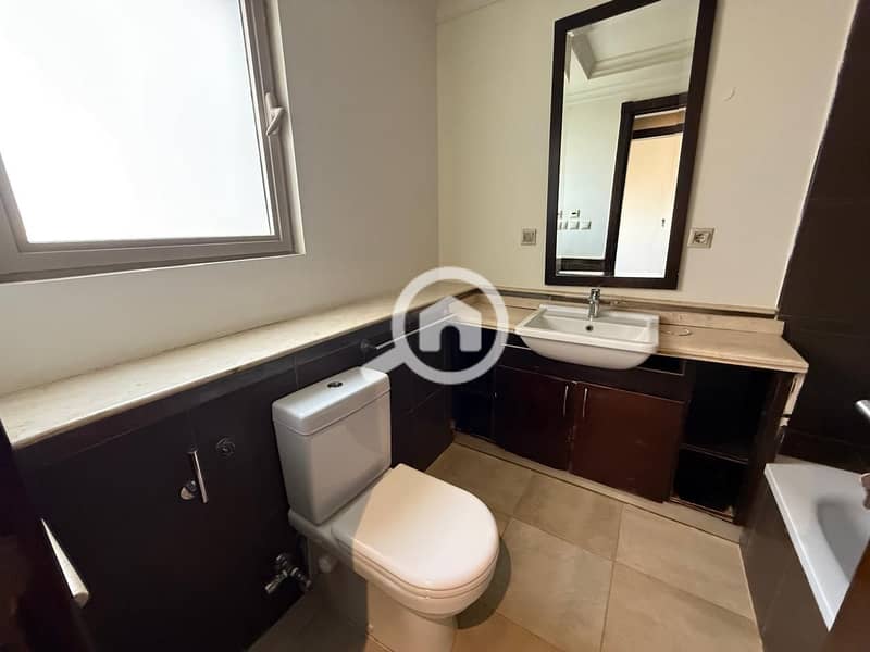 6 545791a0-9c93-46be-99f7-38f3fb44fb12. jpg