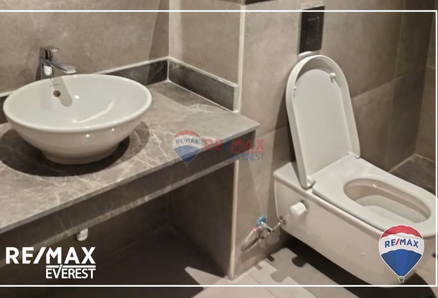 7 7369e79f-6d89-4bf6-ade3-6e71a43ff2f1 (1). jpg