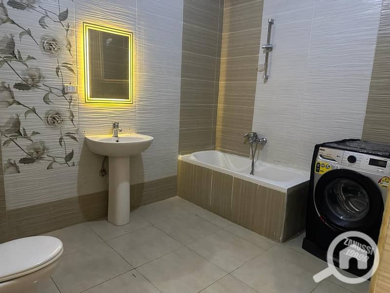 8 WhatsApp Image 2025-11-27 at 11.29. 48 (1). jpeg