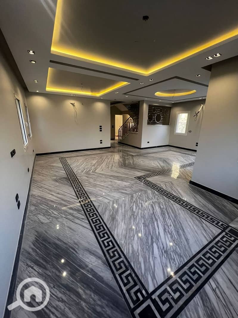 5 photo_5839211869929934178_y. jpg