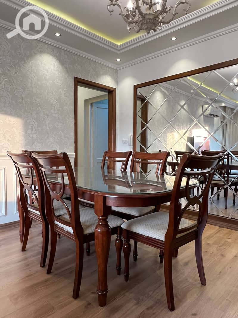 4 c5159083-7eae-4676-b811-5d79f2167a16. jpeg