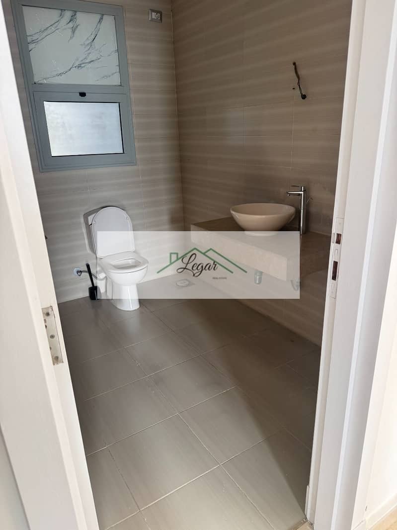 26 WhatsApp Image 2025-11-26 at 6.41. 10 PM (2). jpeg