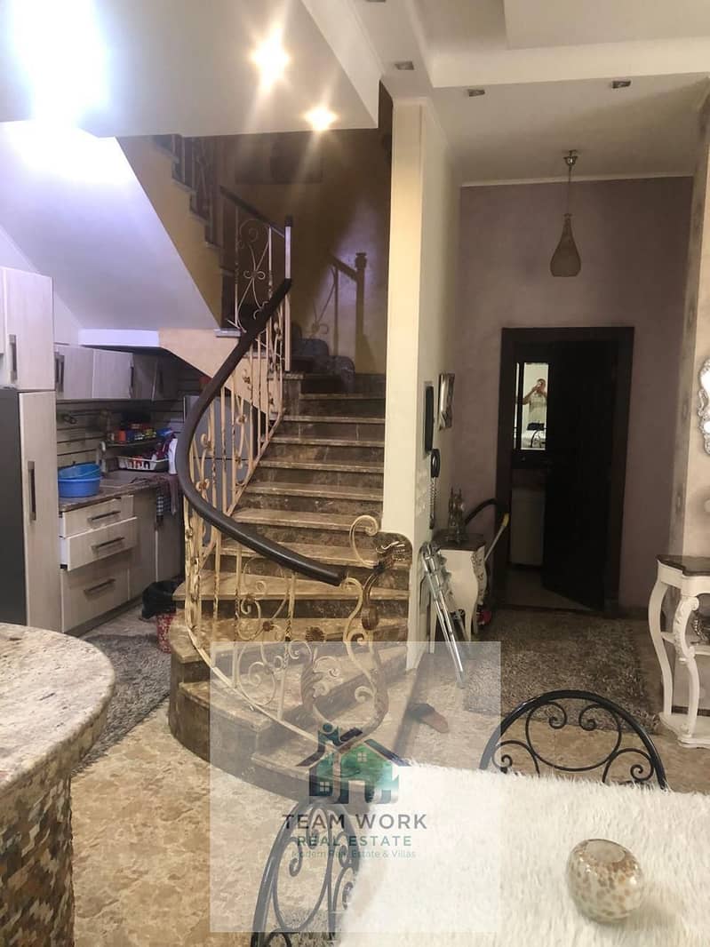 7 b78ad681-5719-487d-a105-88bdea1ad571. jpg