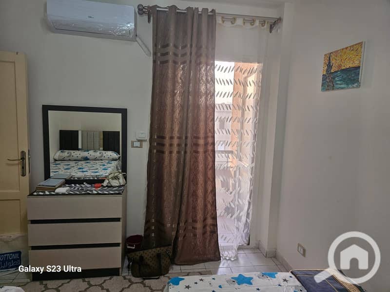 9 0495380d-af7b-4d45-b713-c1cc9e7e3e25. jpeg