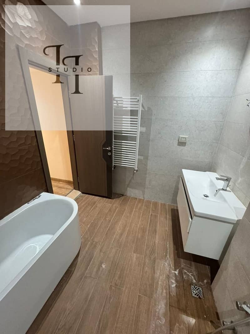 22 WhatsApp Image 2025-11-27 at 5.48. 47 PM (4). jpeg