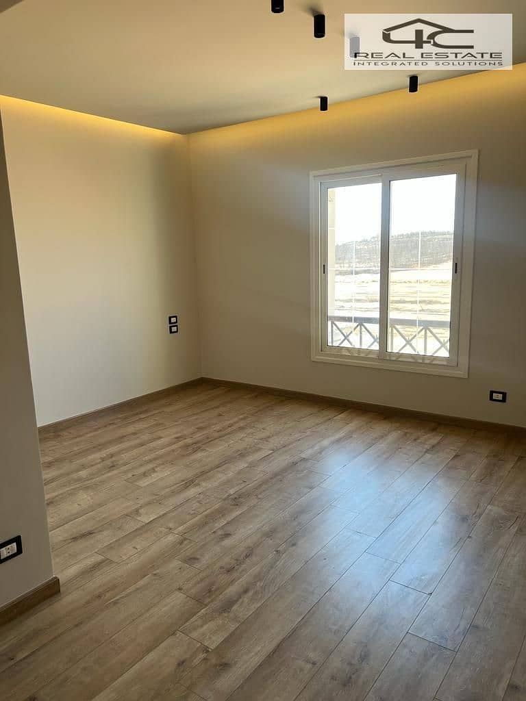 2 WhatsApp Image 2025-09-28 at 2.59. 17 PM. jpeg