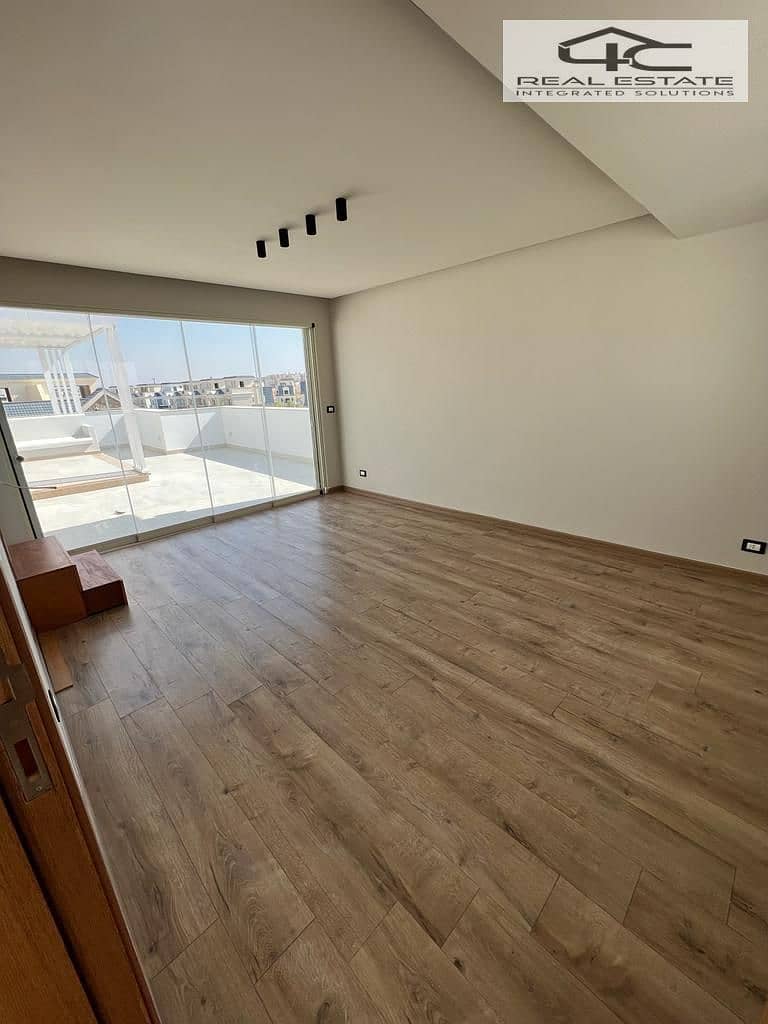 10 WhatsApp Image 2025-09-28 at 2.59. 00 PM. jpeg