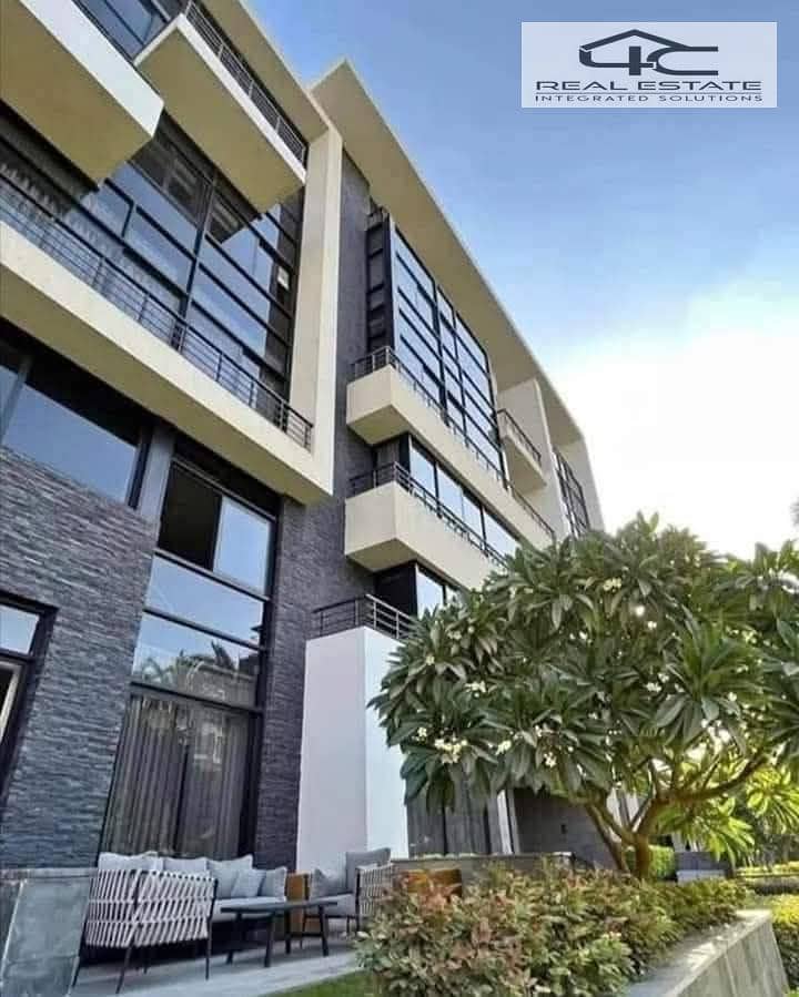 3 IMG-20251113-WA1063. jpg