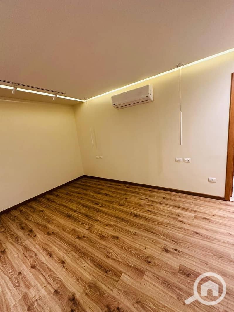 8 WhatsApp Image 2025-08-28 at 2.40. 05 PM (1). jpeg