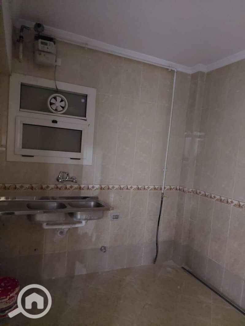 8 3784c721-ff39-4e01-adf0-250c05253ba4. jpeg